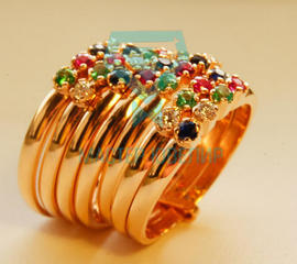 Женское золотое кольцо из семи частей с камнями на заказ